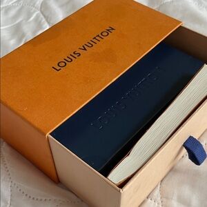 Louis Vuitton Dark Blue Watch Case set